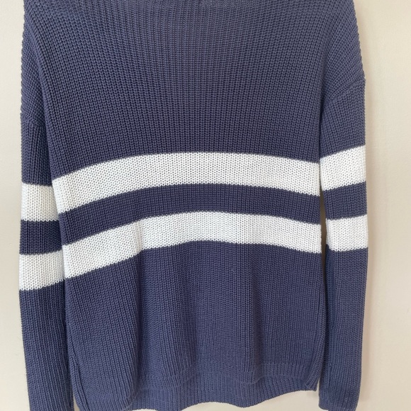 Pink Rose cropped sweater - Picture 2 of 6